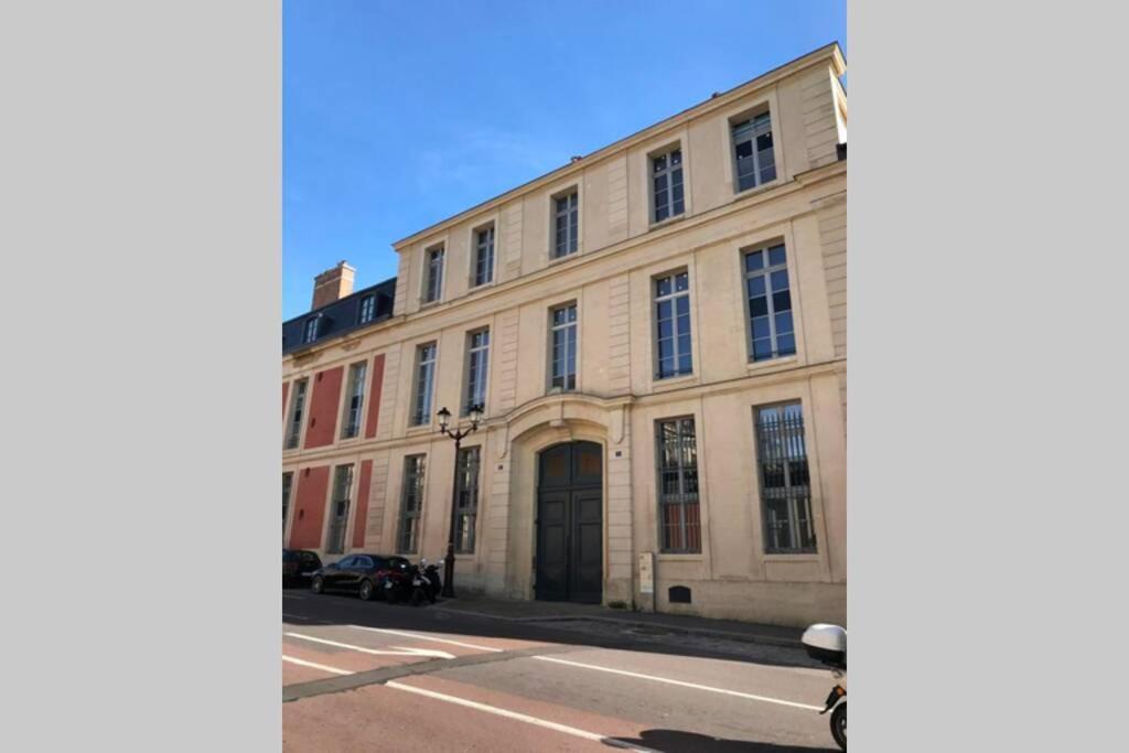 L'Independance Apartment Versailles Exterior photo